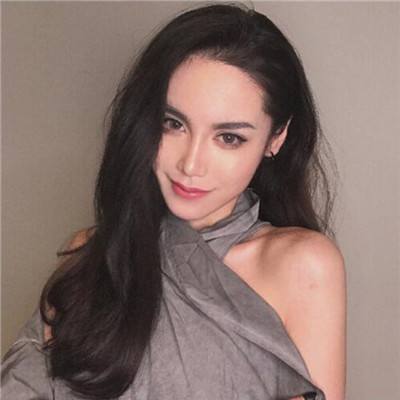 拖拉机农场停靠